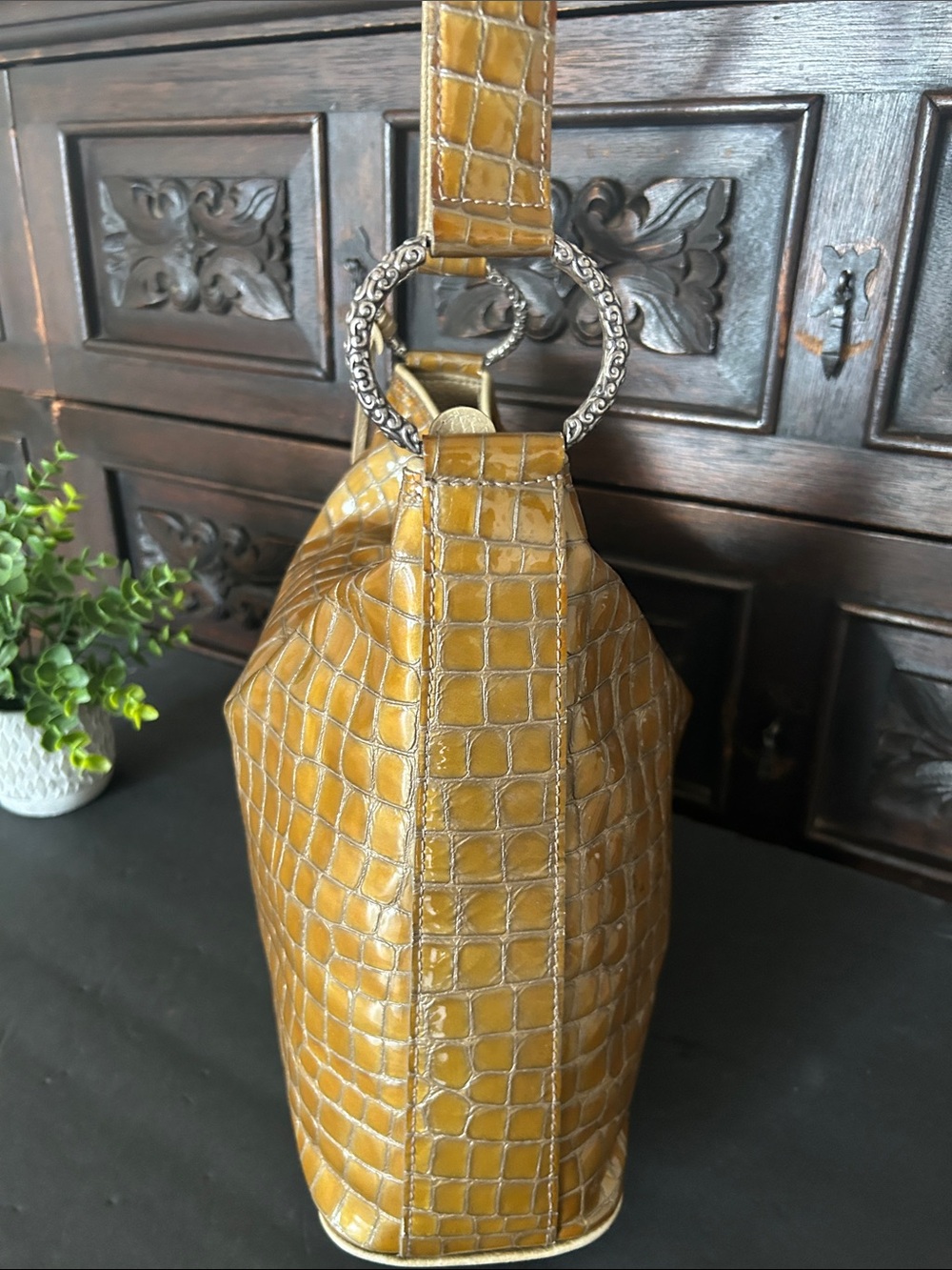 Vintage Brighton Croc-Embossed Leather Hobo Bag in Mustard Brown - Picture 4 of 14